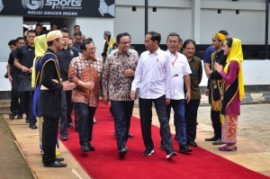 Serahkan 3.000 Sertifikat di Jakpus, Presiden Jokowi: Problem Sengketa Tanah Ada Dimana-mana