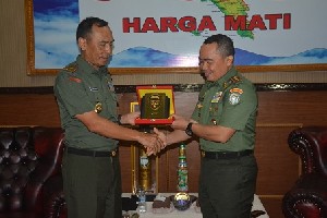 Pangdam IM Terima Audiensi Komandan PMPP TNI