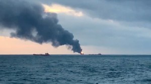 Pelaut Tewas Setelah Dua Kapal Terbakar Dekat Crimea