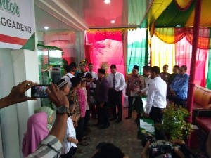 Bupati Pidie Jaya Resmikan Bank Aceh Capem Trienggadeng