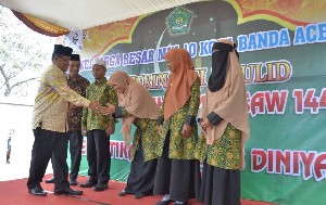 Tekad Aminullah Mencetak Kader Penegakan Syariat Islam Lewat Program Diniyah