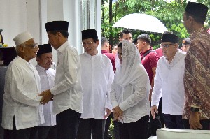 Silaturahmi ke Quraish Shihab, Presiden Jokowi: Kami Bicara Moderasi Islam