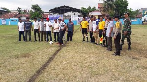 Wali Kota Buka Turnamen Sepakbola HUT PS Lambhuk