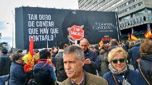 Nasionalis Spanyol Menuntut Pengunduran Diri Pedro Sanchez