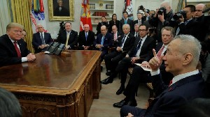 Pertemuan Perdagangan AS-Cina di Puji Trump