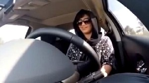 Aktivis Perempuan Saudi Diadili Hampir Setahun Setelah Penahanan