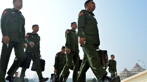Pemerintah Myanmar Bertaruh Untuk Peran Politik Militer