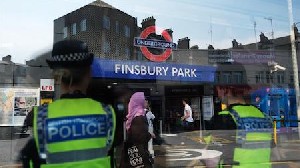Paska Serangan NZ, Jamaah Diserang Dekat Masjid London