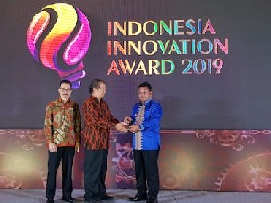 Pemko Banda Aceh Terima Penghargaan Indonesia Innovation Award 2019