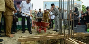 Nova Resmikan Pembangunan Masjid Jamiâ€™ Nurussalam