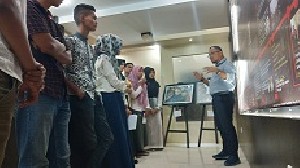 Mahasiswa Fisip Unsyiah Belajar Teori Konflik Di Museum Perdamaian