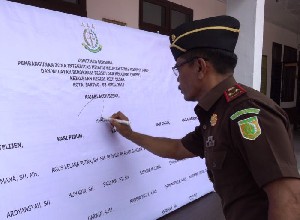 Kajari Aceh Besar Lounching WBK dan WBBM
