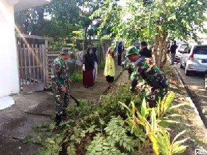 Kodim 0101/BS Kerahkan Personel Bersihkan Kota Banda Aceh