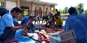 Sambut Ramadhan, Gampong Kuta BaroÂ Bagikan Daging Meugang