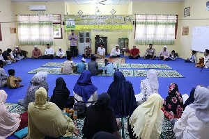 Lansia UPTD RSGS Dinsos Aceh Peringati Nuzulul Quran