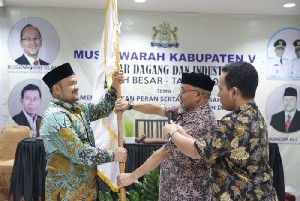 Iskandar Ali Pimpin Kadin Aceh Besar Periode 2019-2024
