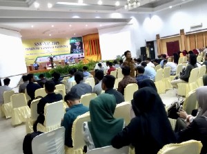 Seminar Nasional Ekonomi Unimal Tarik 200 Investor Muda