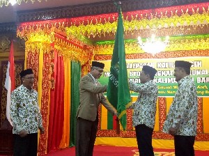 Plt Gubernur Lepaskan Kafilah Aceh Menuju STQH Nasional XXV