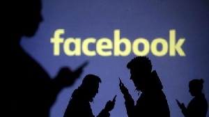 Facebook: Reaksi Berlebihan Terhadap Dampak Buruk Medsos