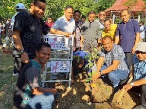 Wali Kota Titip Pohon Jeumpa dan Seulanga untuk Semarang