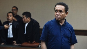 Pengadilan Tinggi Vonis Irwandi 8 Tahun Penjara