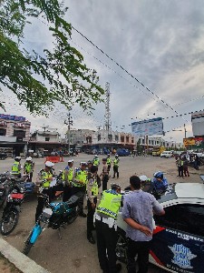 324 Pelanggar Lalu Lintas Di Simpang Empat Kota Matang Ditilang