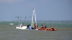 Kapal Kepil Pertamina Tenggelam di Belawan, Tiga ABK Selamat