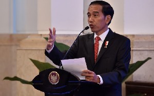 Presiden Jokowi Tunjuk Dua Menteri Bahas Revisi UU KPK Bersama DPR