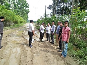 Jalan Gampong Garab, Peulimbang Rusak Parah