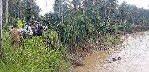 Abrasi Sungai Ancam Masyarakat Gampong Darussalam