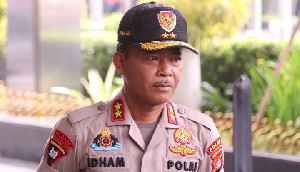 DPR Resmi Terima Surat soal Pengangkatan Idham Aziz dari Presiden Jokowi