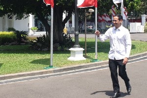 Jelang Pelantikan Bos Gojek Nadiem Makarim Dipanggil Jokowi ke Istana