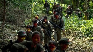 Pemberontak Komunis Serang Patroli Militer Filipina, 6 Tewas