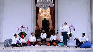 Jokowi Umumkan 14 Stafsus, Ini 7 Profil dari Kalangan Milenial