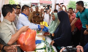 Wali Kota Banda Aceh Buka Pasar Murah dan Bazaar UMKM