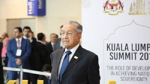Perdana Menteri Malaysia Mengecam Hukum Kewarganegaraan India