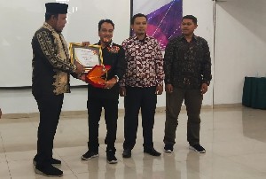KIP Banda Aceh Raih 3 Anugerah Terbaik Pertama Pemilu 2019