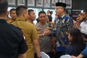 Plt Gubernur Hadiri Penandatanganan Pernyataan Bersama Awasi Penyediaan dan Pendistribusian BBM