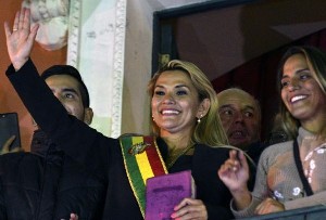 Mei Mendatang, Warga Bolivia Pilih Presiden Baru