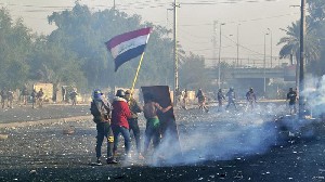 Tuntut Reformasi Total Di Irak, Lima Pendemo Tewas