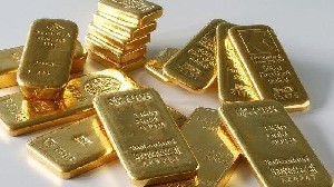 Harga Emas Antam Bertahan di Rp 774.000/Gram