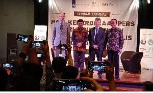 Owen Jenkins : Pers Indonesia Belum Sepenuhnya Bebas
