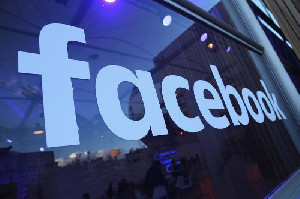 Facebook Didenda Rp 7,5 miliar Gara-gara Fitur "Tag Foto", Kenapa ?