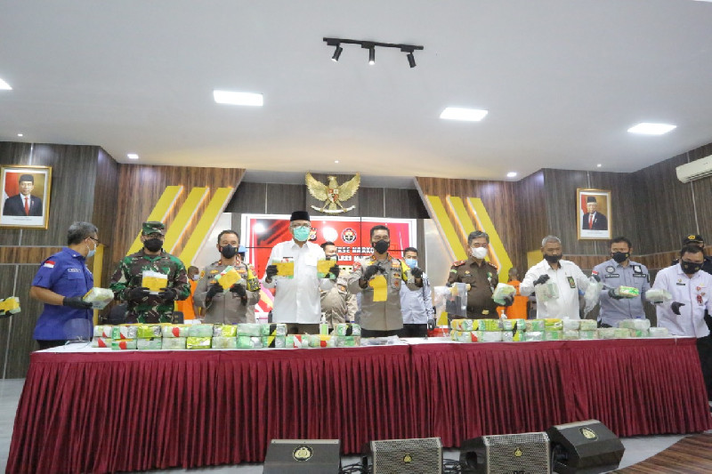 Kasdam IM Hadiri Press Conference Ungkap Jaringan Peredaran Narkotika di Polda Aceh